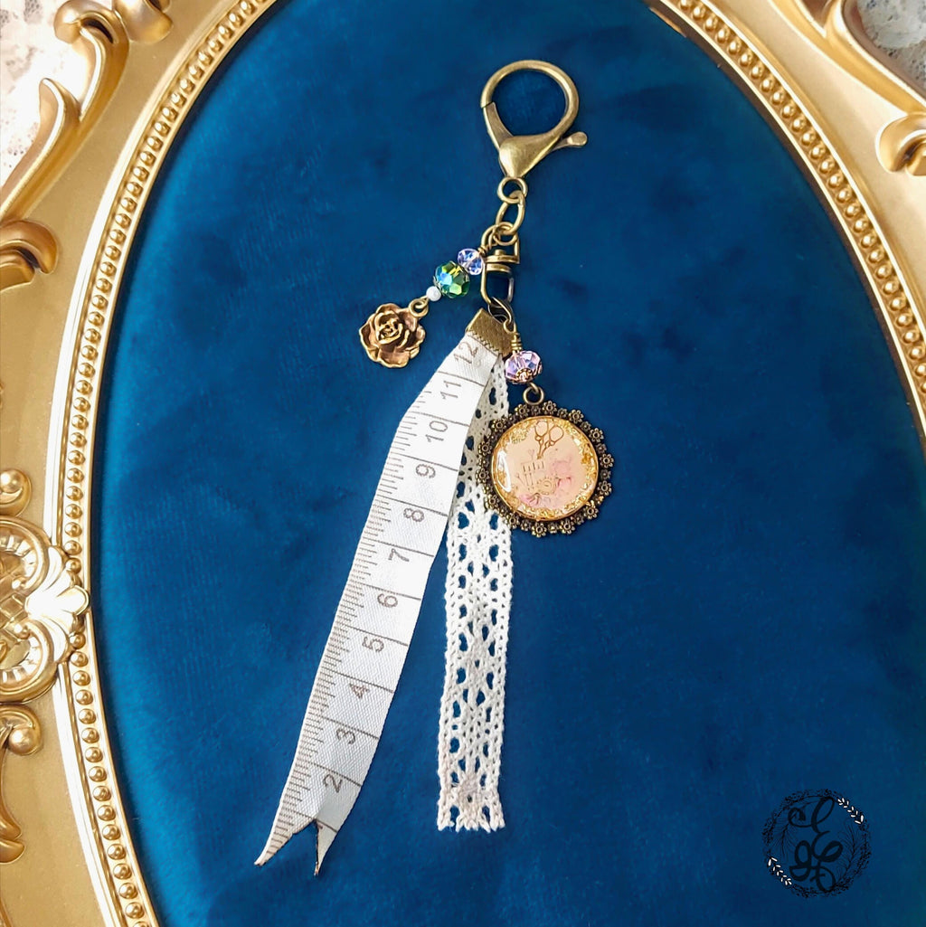 Antique Scissors Purse Charm – Resin Cabochon with Vintage Sewing Notions, Lace & Measuring Tape Ribbon