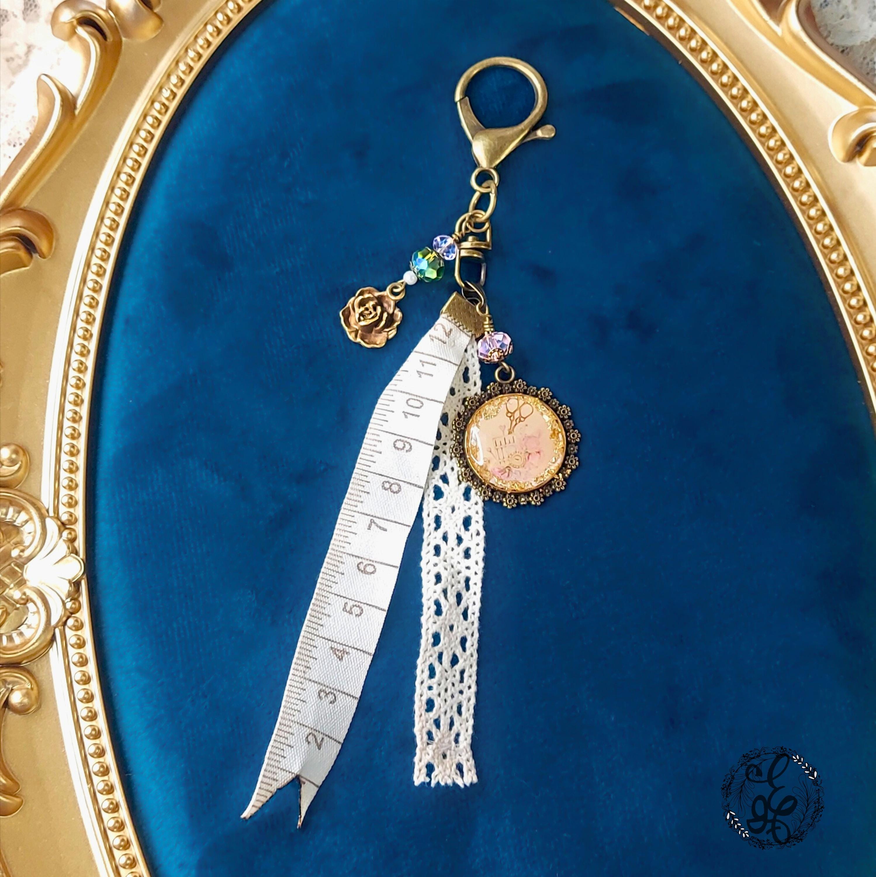 Antique Scissors Purse Charm – Resin Cabochon with Vintage Sewing Notions, Lace & Measuring Tape Ribbon