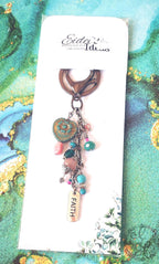 Faith Charm Purse Clip – Turquoise & Pink Beaded Keychain with Heart and Gemstones