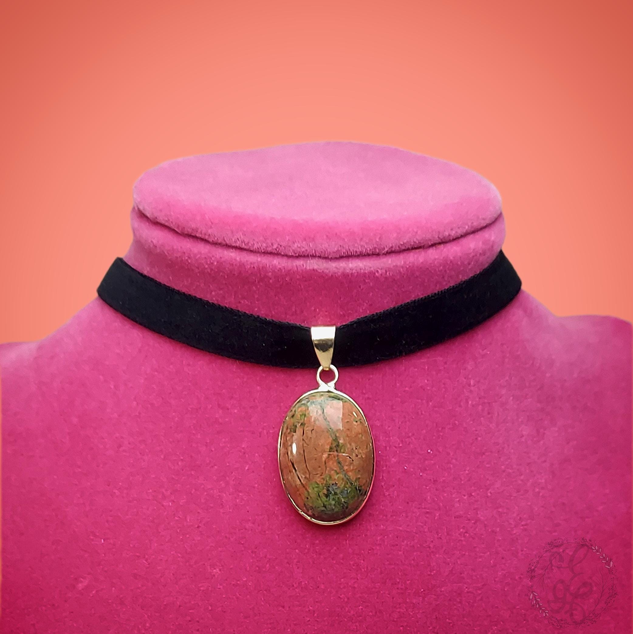 Black Velvet Choker Necklace with Unakite Gemstone Pendant – Handcrafted Adjustable Choker