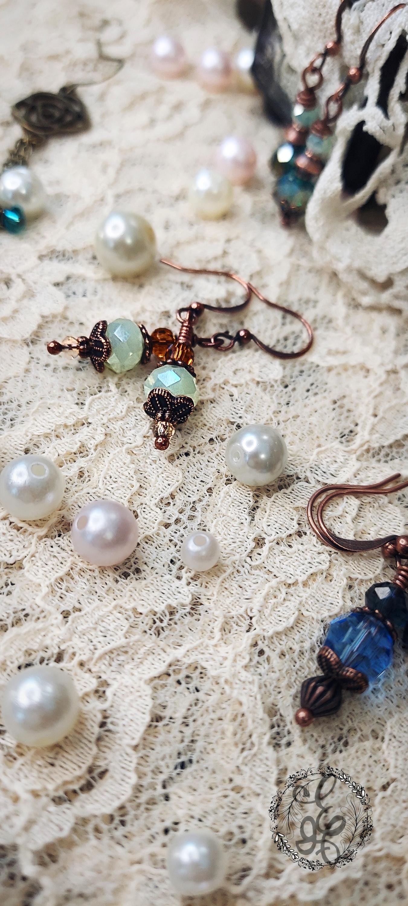 Antique Copper Crystal Earrings – Vintage Inspired Dangle Jewelry