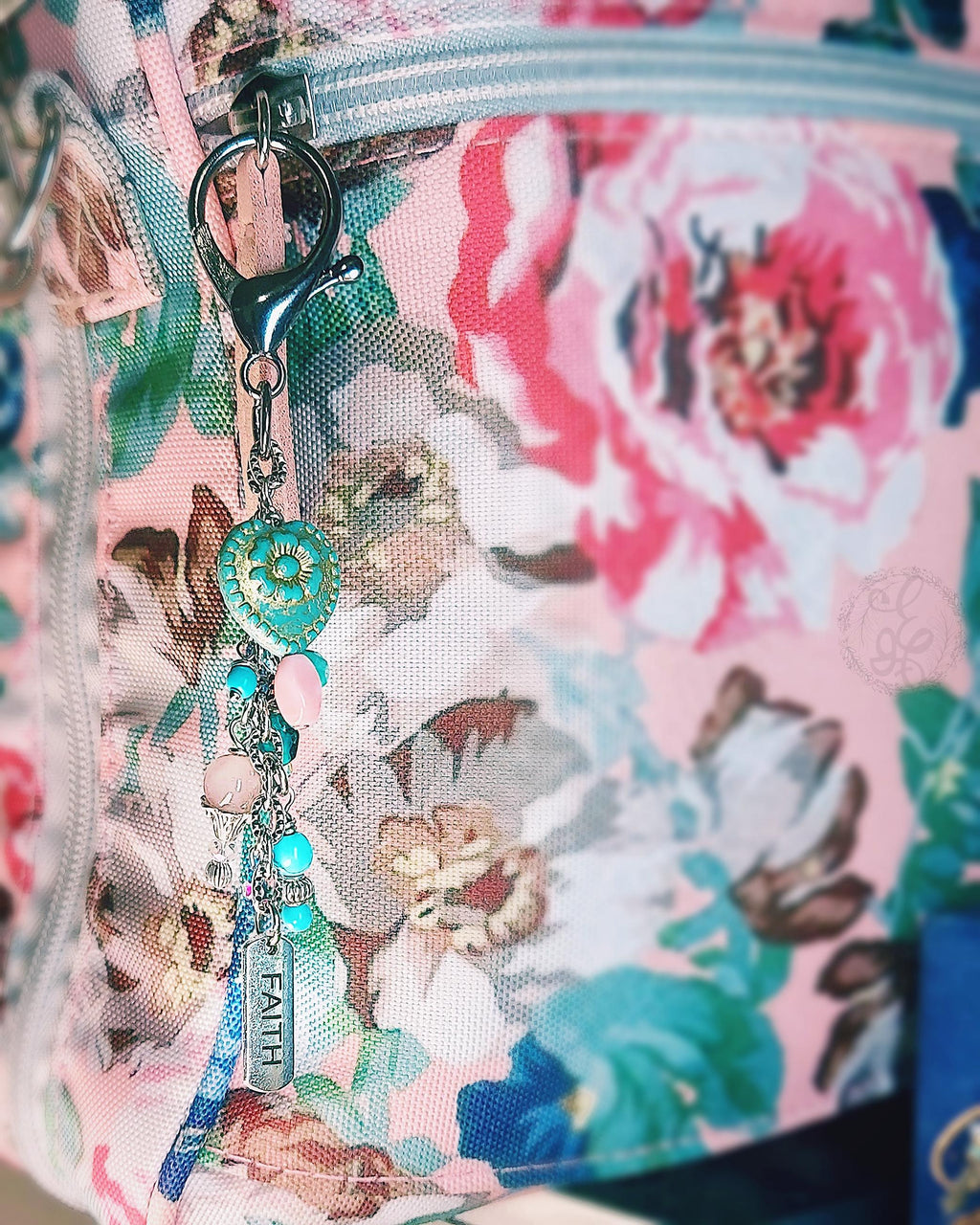 Faith Charm Purse Clip – Turquoise & Pink Beaded Keychain with Heart and Gemstones