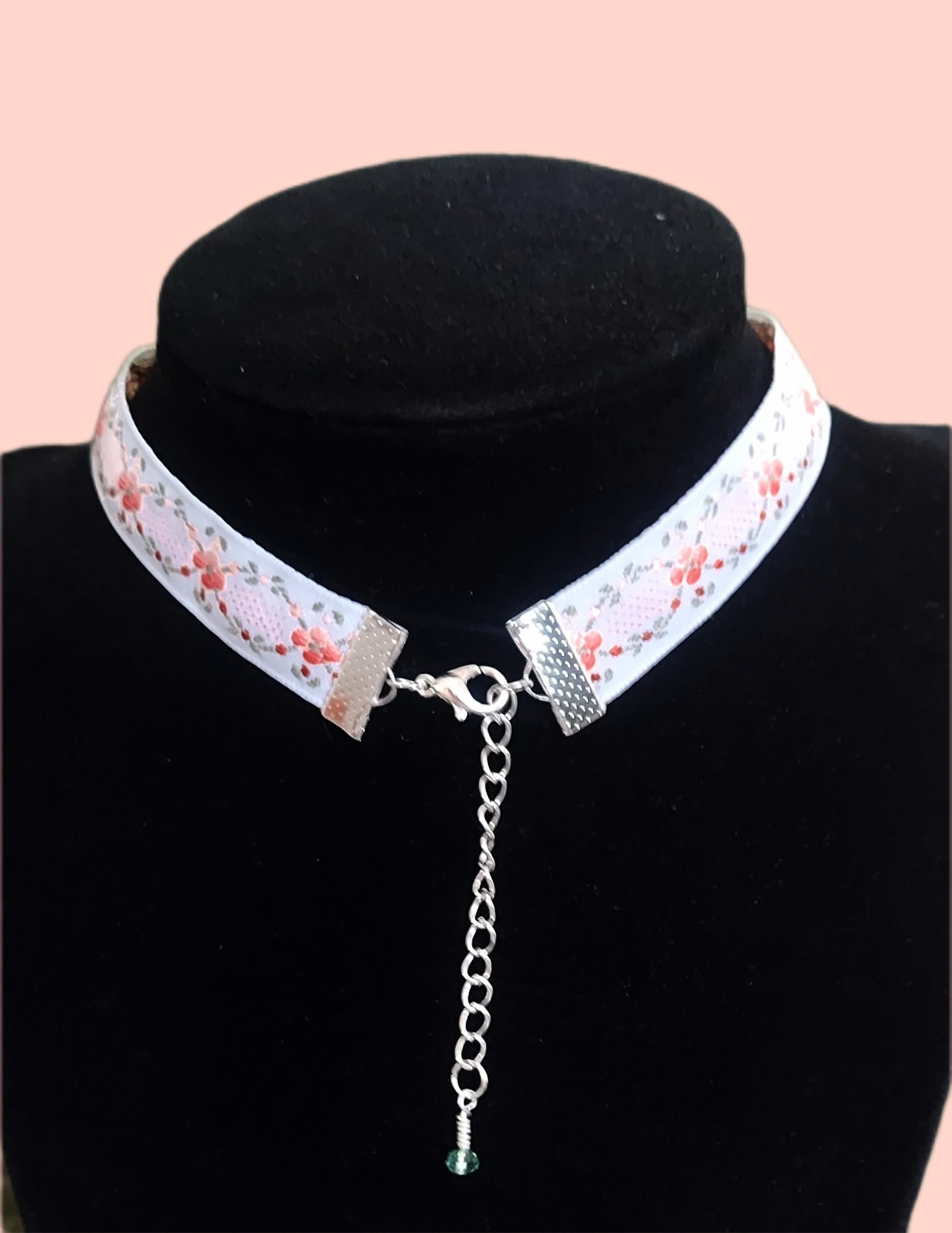 Floral Ribbon Choker Necklace for Women Pink and White Choker