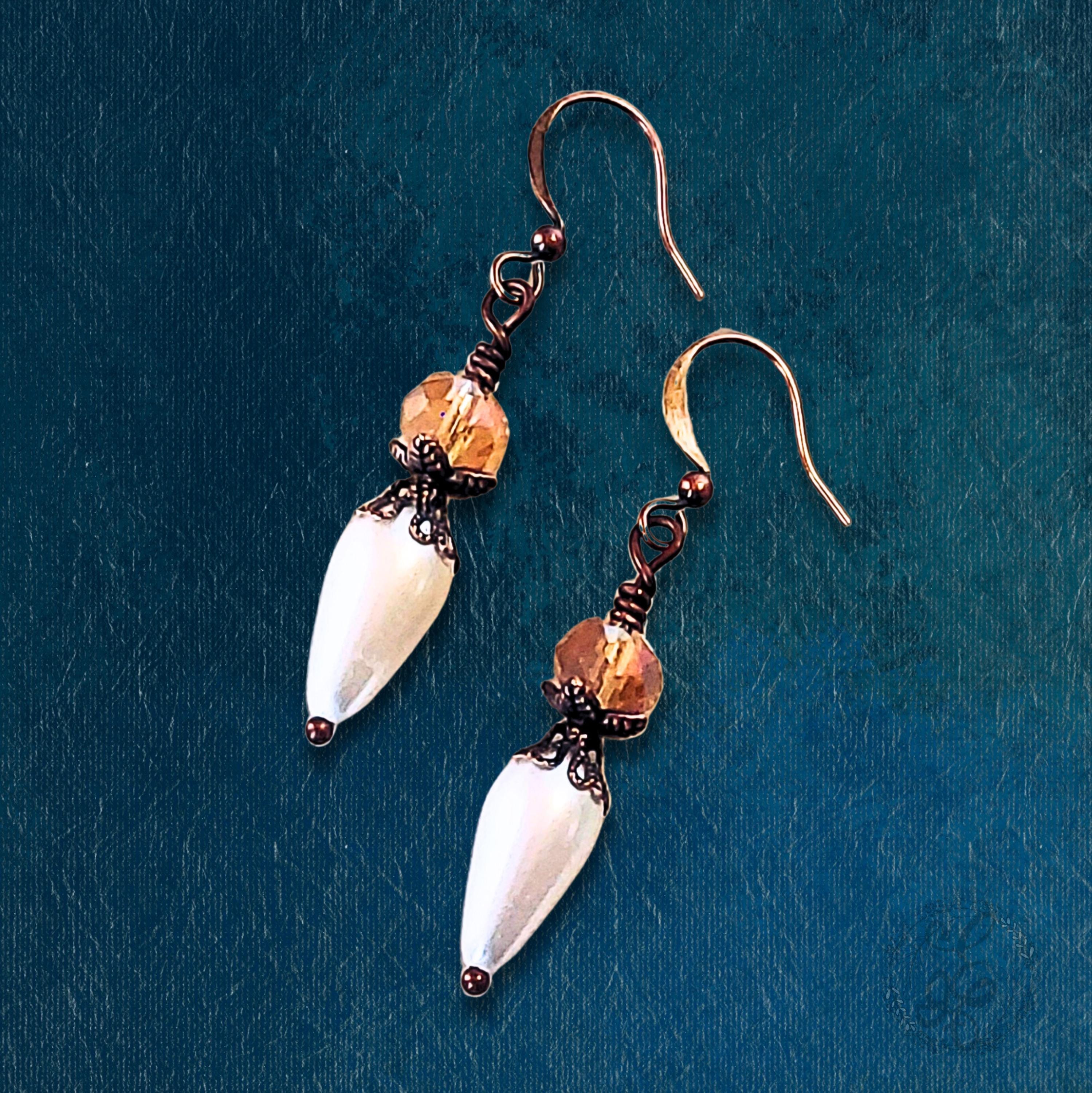 Victorian-Inspired Pearl Drop Earrings with Amber Crystals & Antique Copper Accents – Artisan Crafted