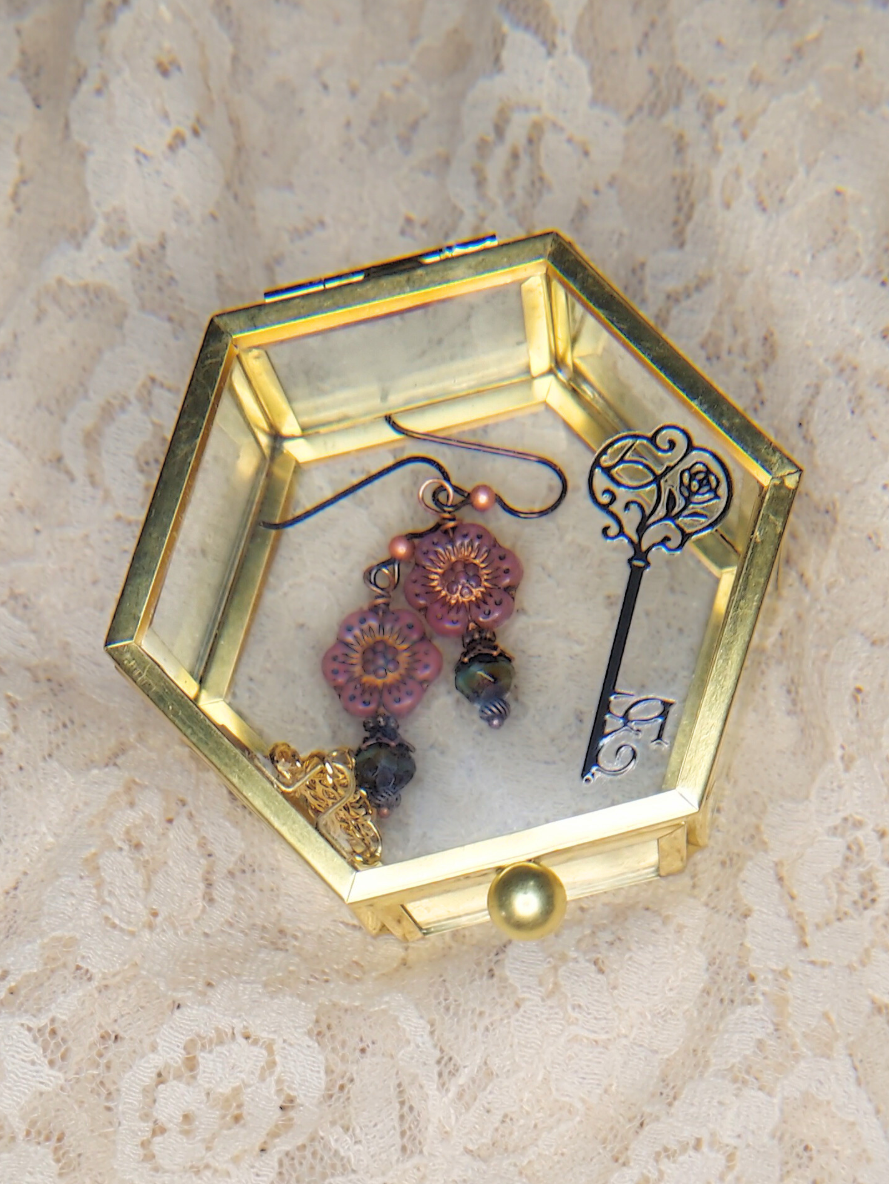 Vintage-Inspired Glass & Brass Trinket Box