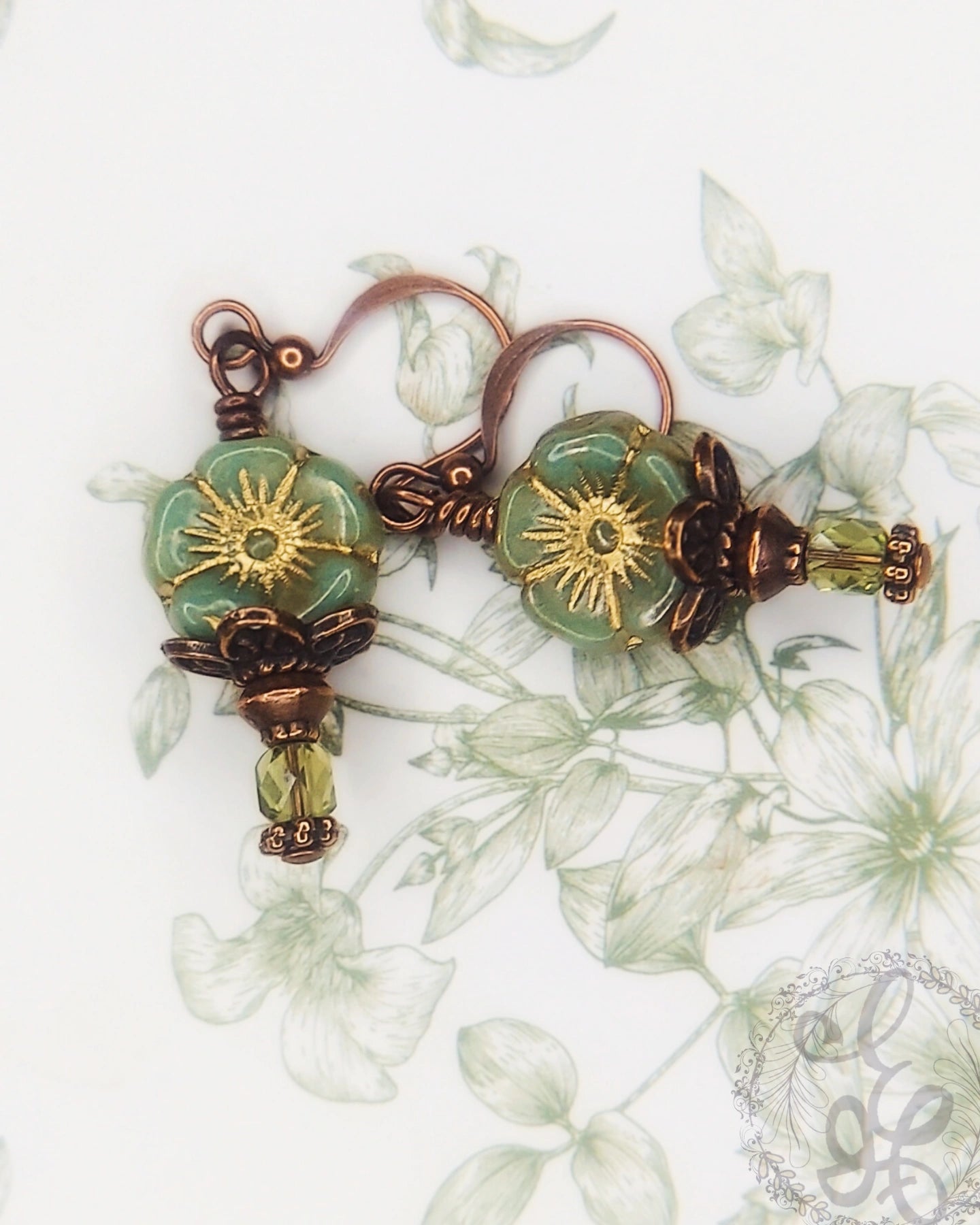 Vintage-Inspired Floral Czech Glass Earrings – Antique Copper Dangle Earrings